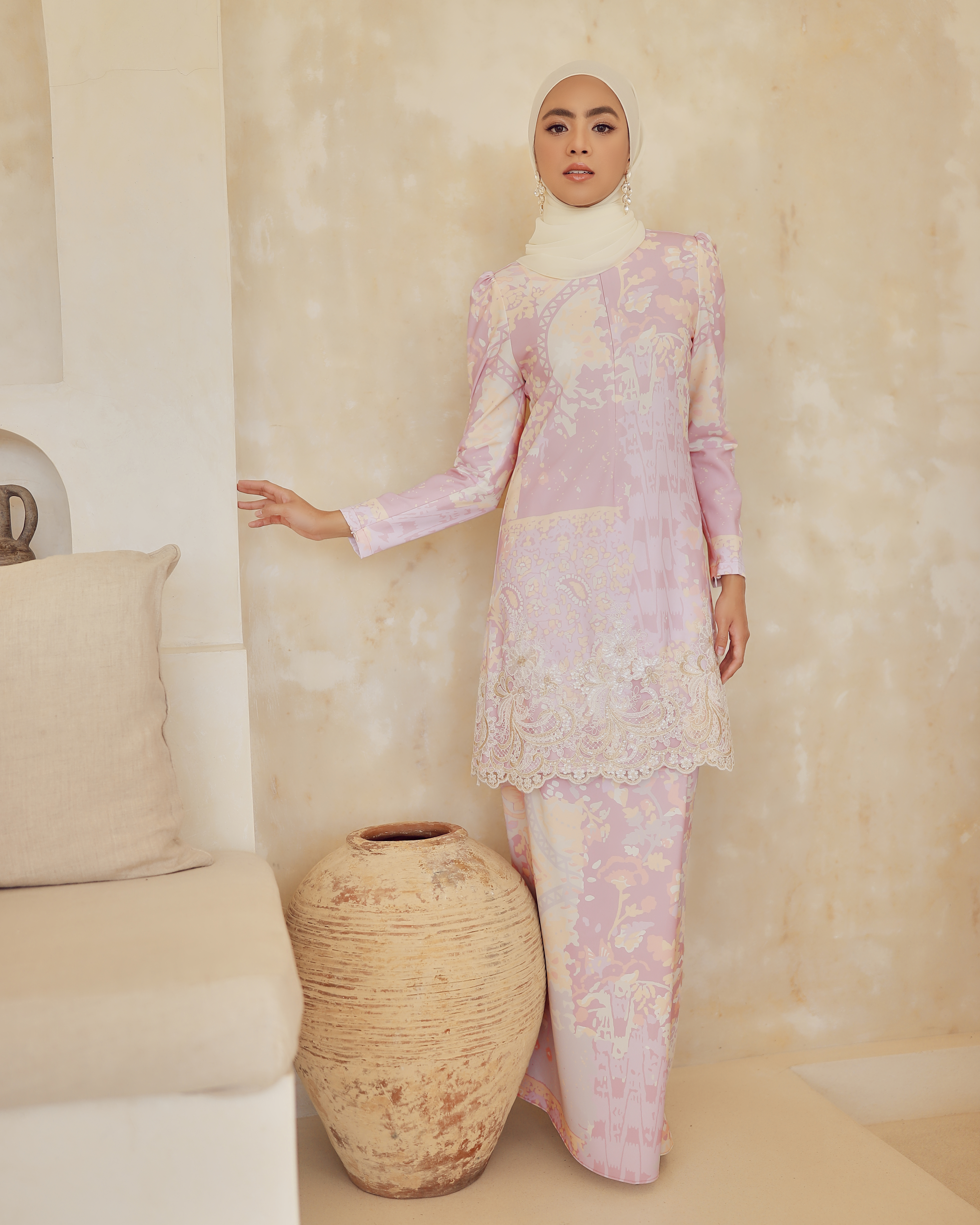 ALYSIA LACE KURUNG - ROMANCE PINK